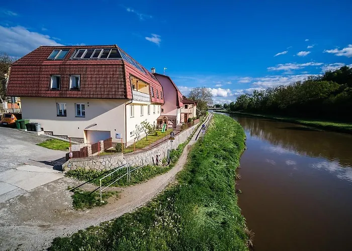 U Reky Hluboká nad Vltavou